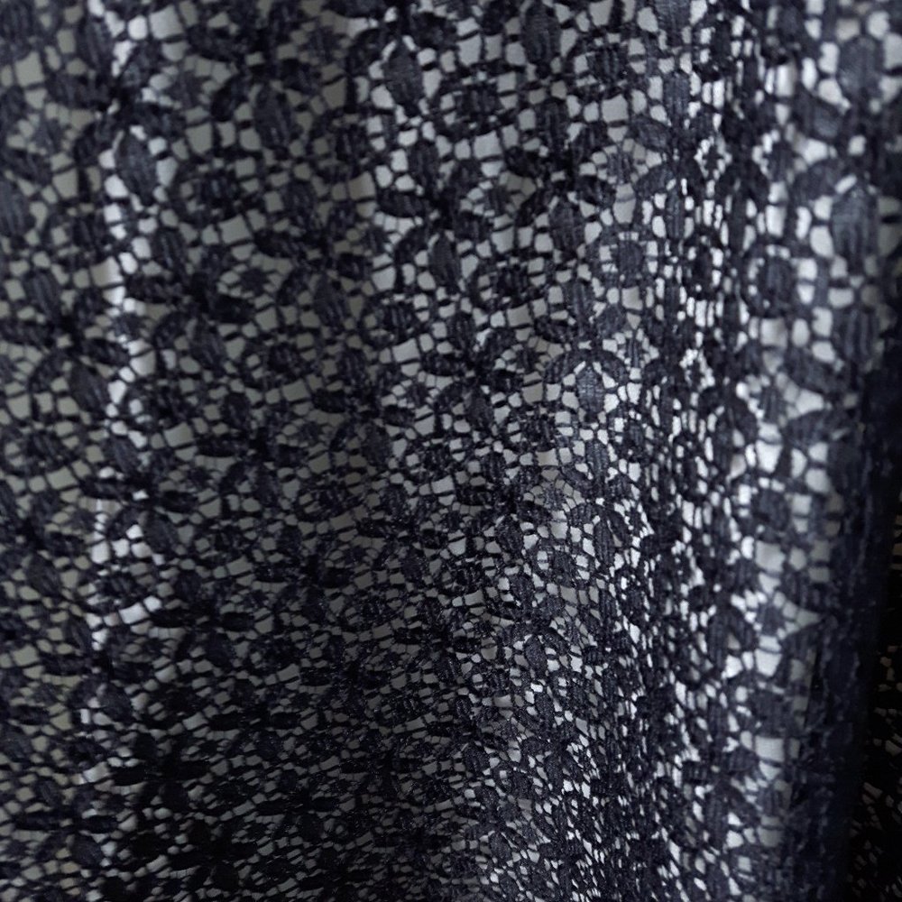 Black Lace Dress - Picture 8 of 9